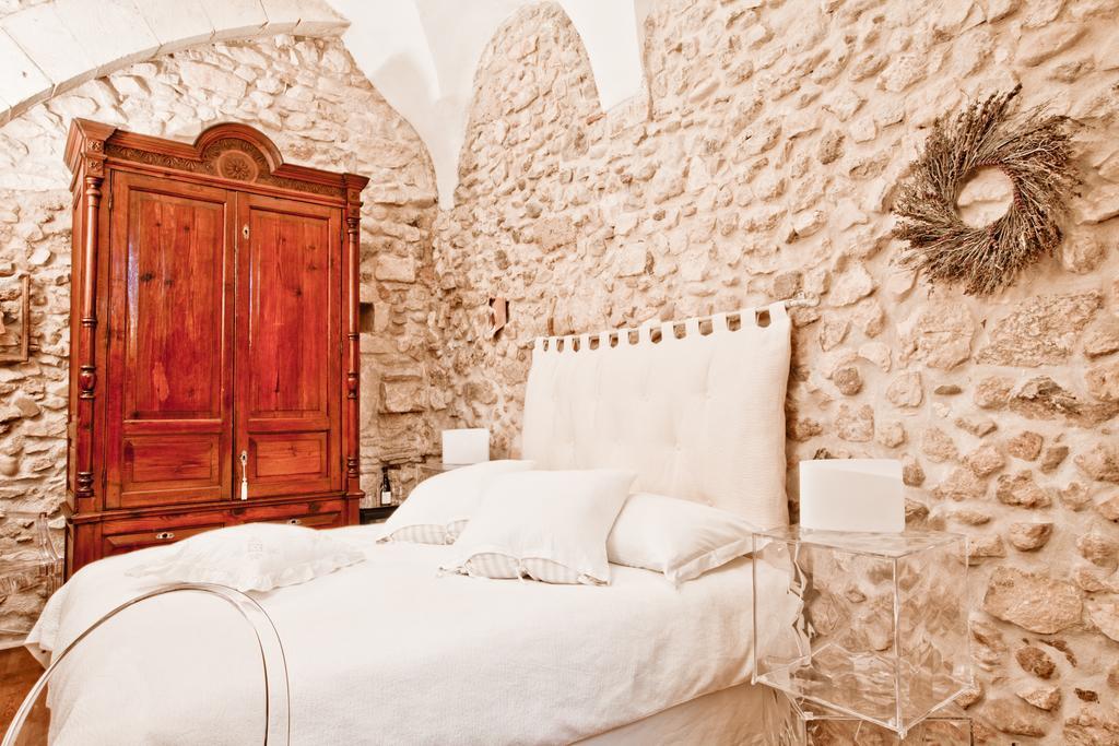 B&B Il Marchese Del Grillo Сульмона Номер фото